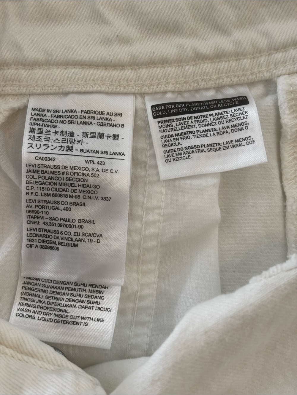 Levi Strauss White Denim Short Bib Overalls with Adjustable Straps Size Large - Picture 11 of 12